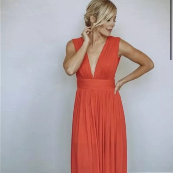 dress day Dresses & Skirts - NWT Red Dress